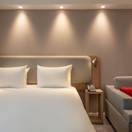 Holiday Inn Express - Marne-La-Vallee Val D'Europe By Ihg Bailly-Romainvilliers Luaran gambar