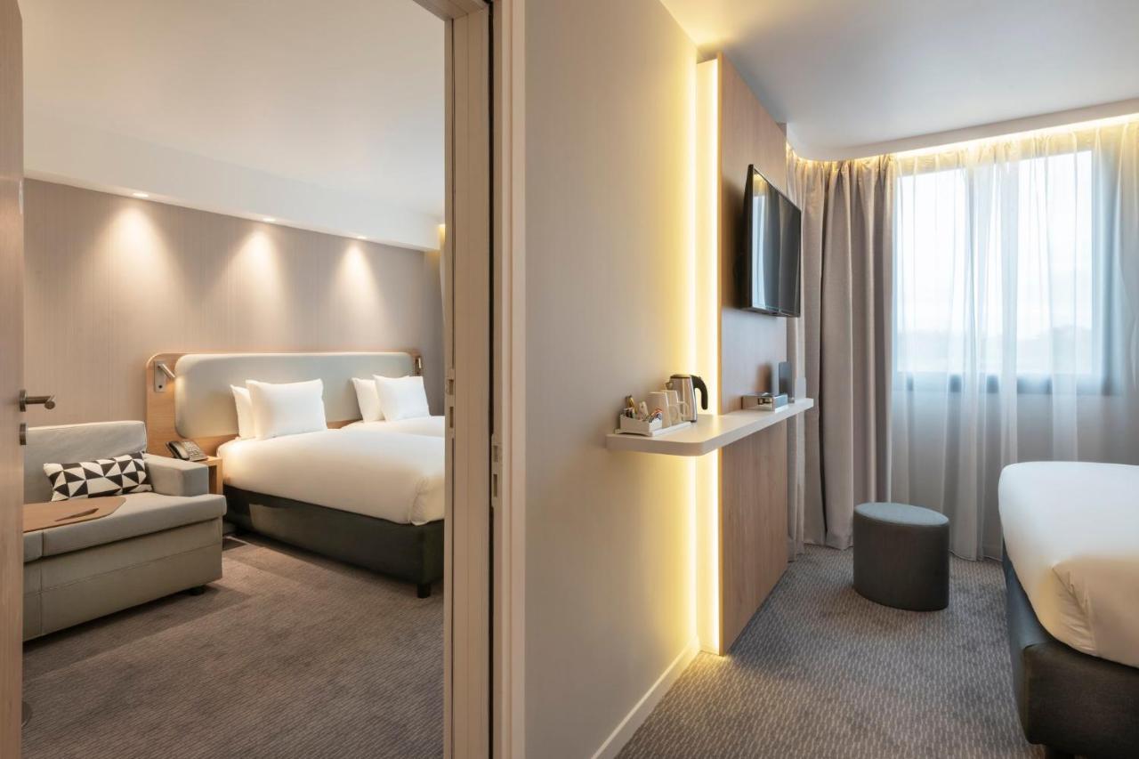 Holiday Inn Express - Marne-La-Vallee Val D'Europe By Ihg Bailly-Romainvilliers Luaran gambar